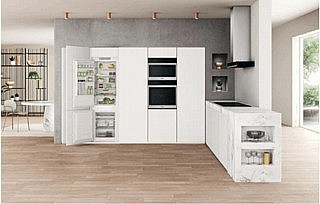 ���� �������� COMBI ������ BAUKNECHT ���  KGITNIS18F2M