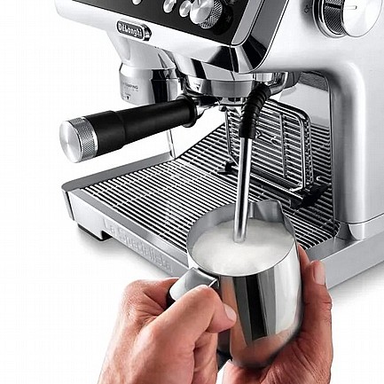 ����� ������ ����� DeLonghi ������ ��� La Specialista Prestigio EC9355.M