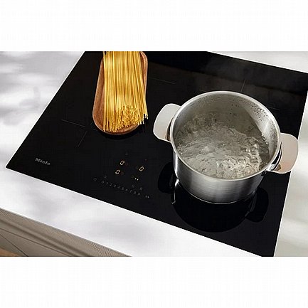 ������ ��������� 4 ������ ����� Miele ���� ��� KM 7363 FL