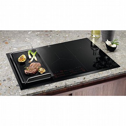 ������ ��������� 5 ������ ����� Electrolux ���������� ��� MultiZone EIV94550