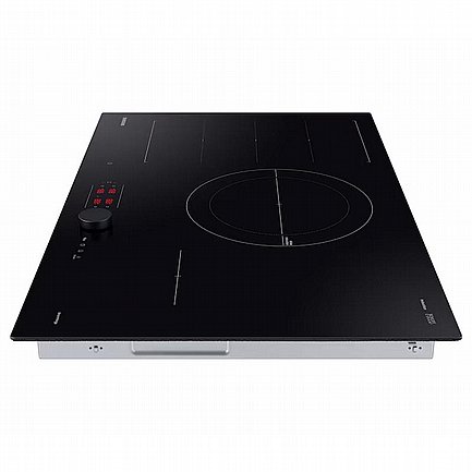 ������ ��������� 4 ������ ����� Samsung ������ ��� NZ84C6058FK